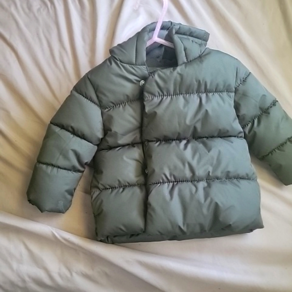 Old navy 8-13 month old dark green